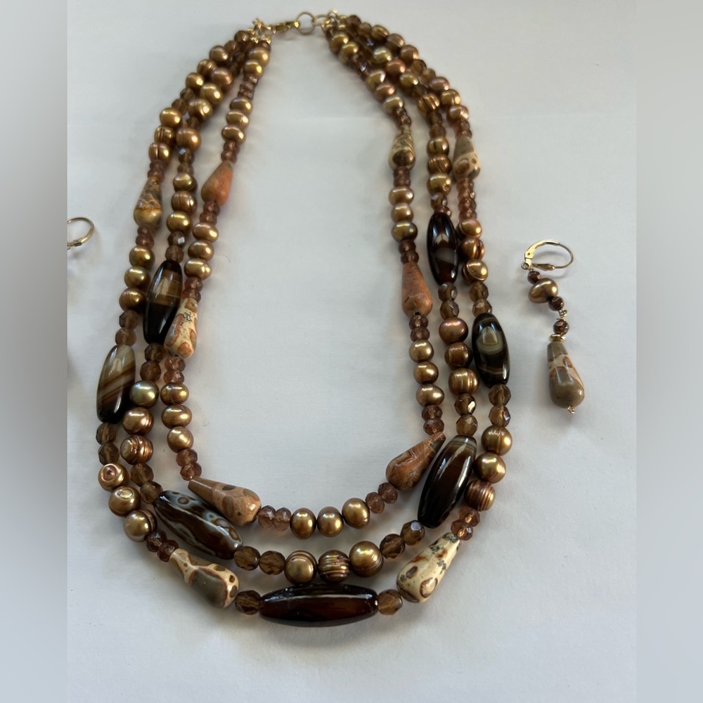 FACETS NECKLACE & EARRINGS SET